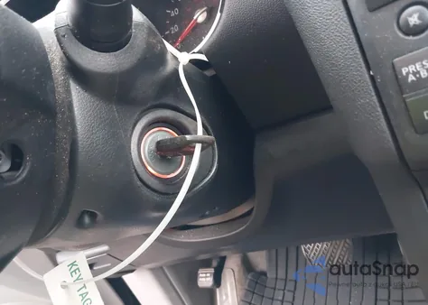 2010 Nissan Rogue S z USA, uszkodzony, nr VIN JN8AS5MV3AW143612